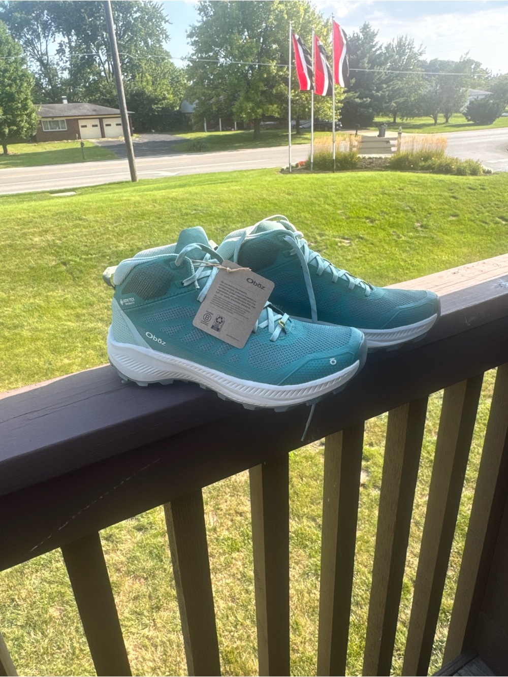Oboz Women’s Teal Athletic Trail Shoes - Lightweight Support